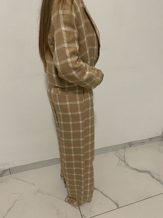 Completo elegante donna beige e bianco