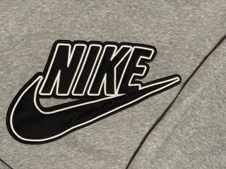 Nike Hoodie Grigia Uomo – Logo Big Swoosh – Felpa