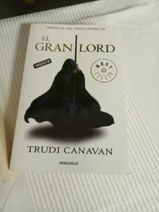 Lote 3 Libros Trudi Canavan