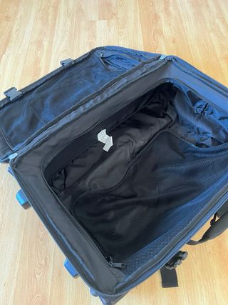 Maleta de viaje Oakley