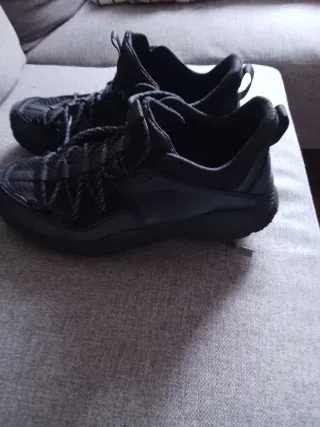 Sneakers da uomo per escursionismo, camminata e abbigliamento