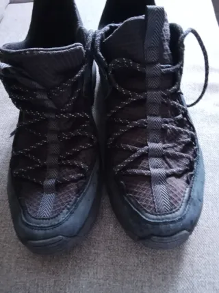 Sneakers da uomo per escursionismo, camminata e abbigliamento