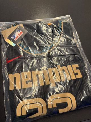 Camiseta Memphis Rose 23 Talla XL