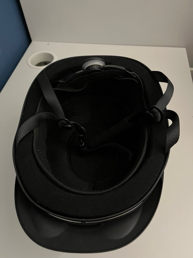 Casco de hípica negro