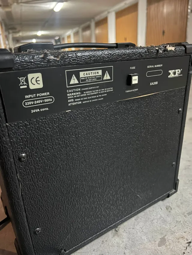 Ampli Bajo XP XA20B