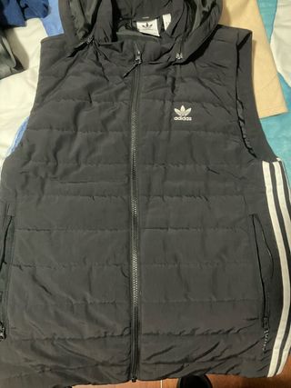 Chaleco Adidas Negro con Capucha
