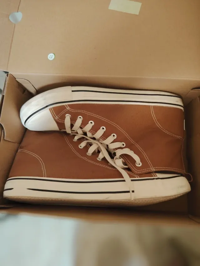 Zapatillas de hombre altas estilo converse