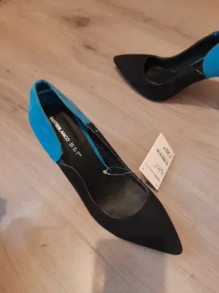 Zapatos tacón SUITEBLANCO negros y azules talla 37