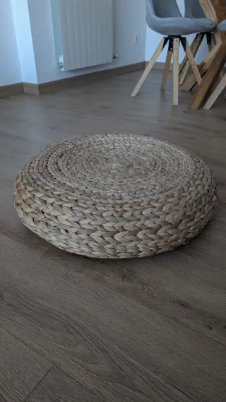 Puff redondo mimbre Ikea