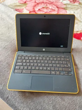 Ordenador HP Negro y Amarillo