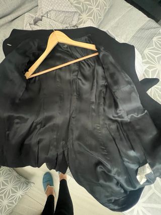 Abrigo Zara Mujer Negro Botones Dorados
