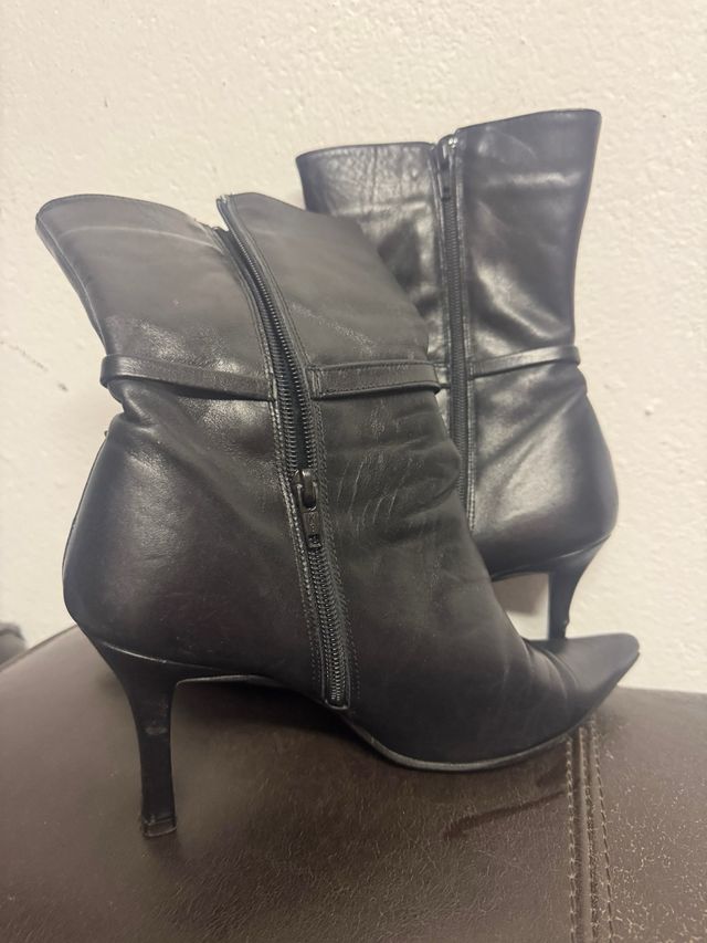 Botas de piel negras talla 39