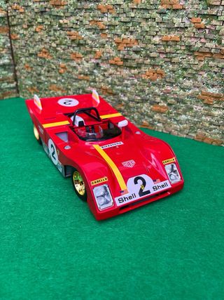 Ferrari 312P (1972) – Escala 1:18