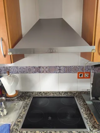 Vitrocerámica Balay  y Extractor