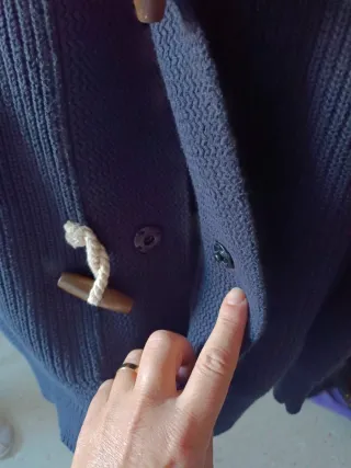 Rebeca de punto azul marino