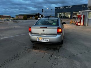 Opel Vectra 2003
