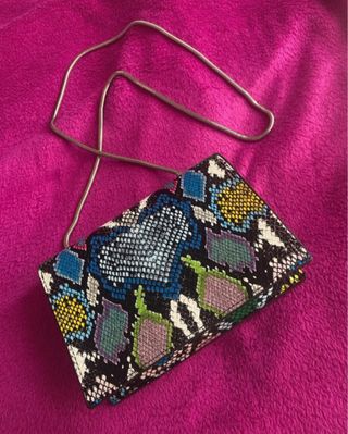 Bolso estampado Pull and Bear