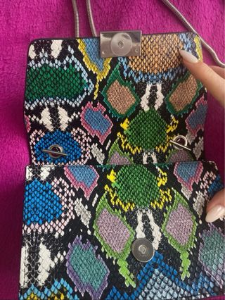 Bolso estampado Pull and Bear