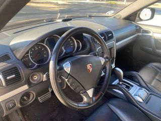 Porsche Cayenne S 2007 4.8 V8 204.000 km y 380 cv