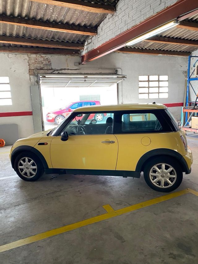 MINI One 2002