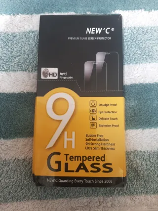Protector Pantalla iPhone NEW'C Tempered Glass