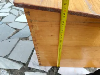 Caseta de madera para perro