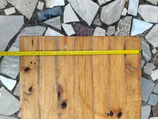 Caseta de madera para perro