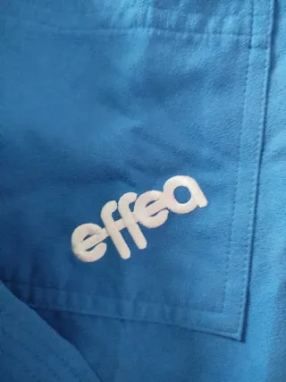 Accappatoio blu in microfibra con cappuccio