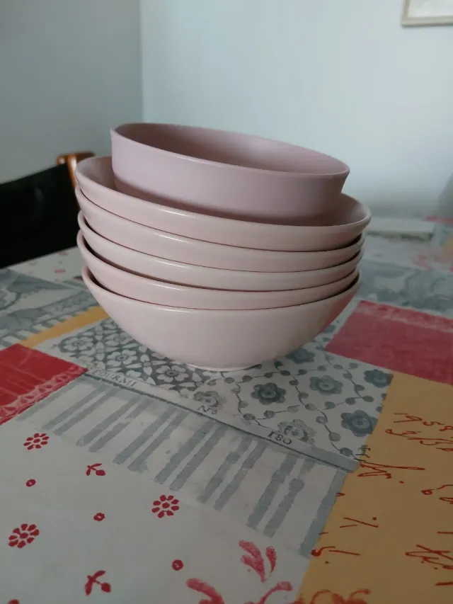 5 cuencos Ikea rosas
