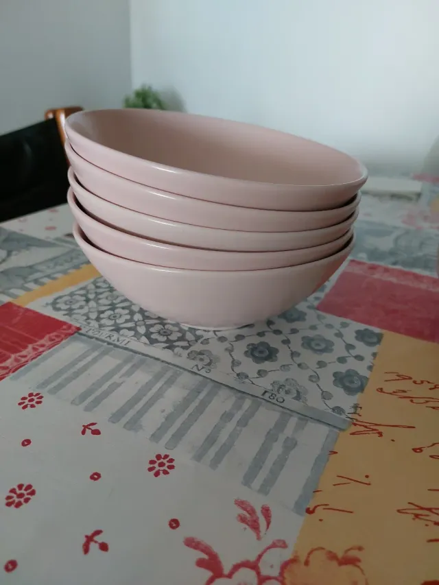 5 cuencos Ikea rosas