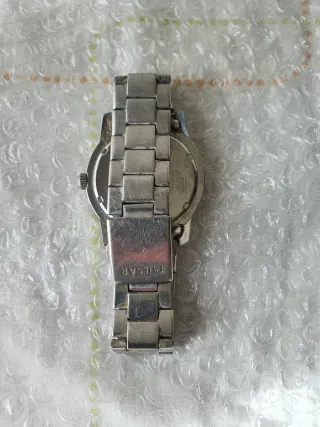 Reloj Pulsar Negro y Plateado