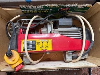 Martillo demoledor y Guincho Elétrico