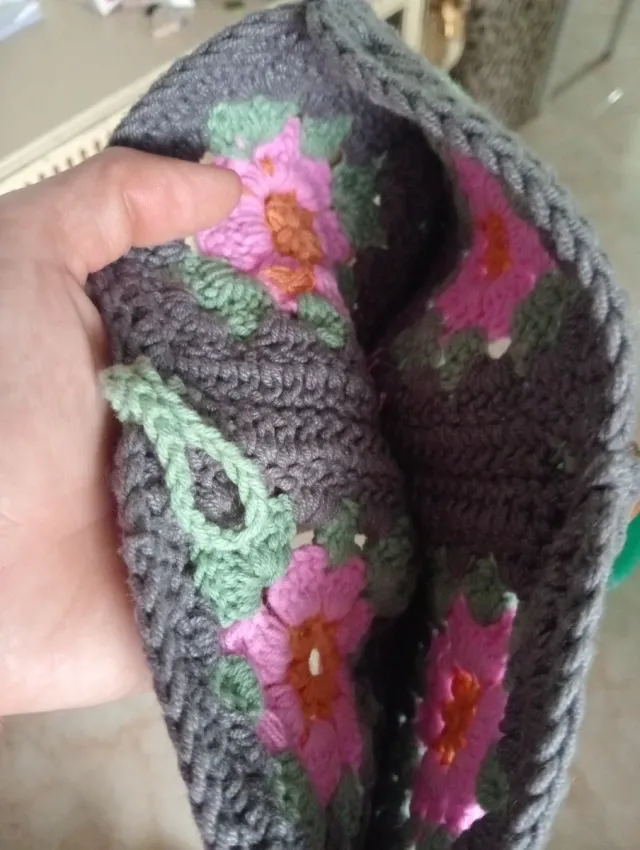 Neceser tejido a mano