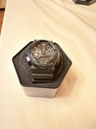 Reloj deportivo nuevo