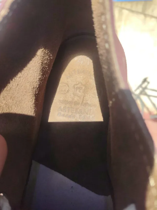 Zapatos de piel artesanales Talla 41 precio negoci