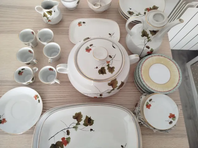 Vajilla de porcelana antigua marca Porzellan