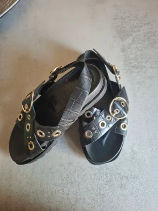 Sandalias Stradivarius