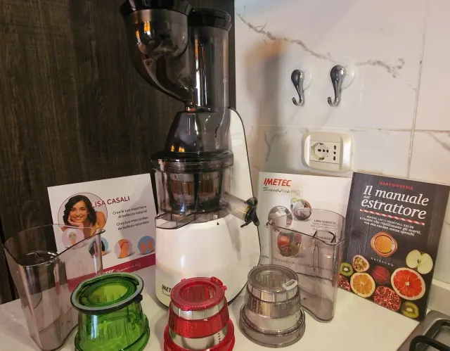 Estrattore Imetec SuccoVivo Pro 2000