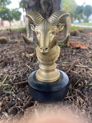 Escultura Trofeo Cabeza de Carnero