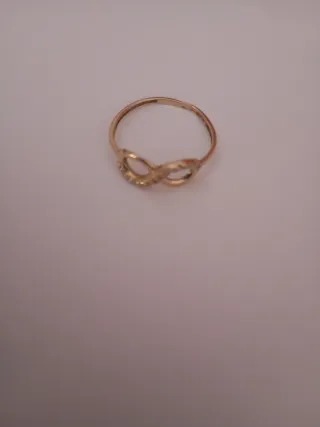 Sortija oro 9kl infinito circonitas 80€ en mano