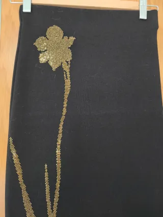 Falda Zara tubo punto elástica S