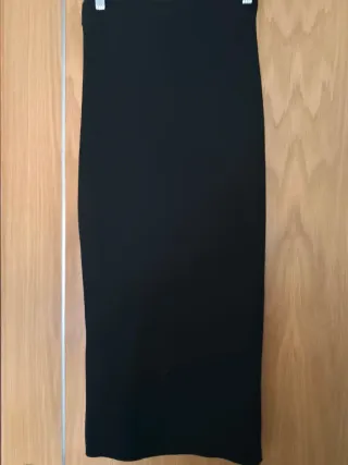 Falda Zara tubo punto elástica S