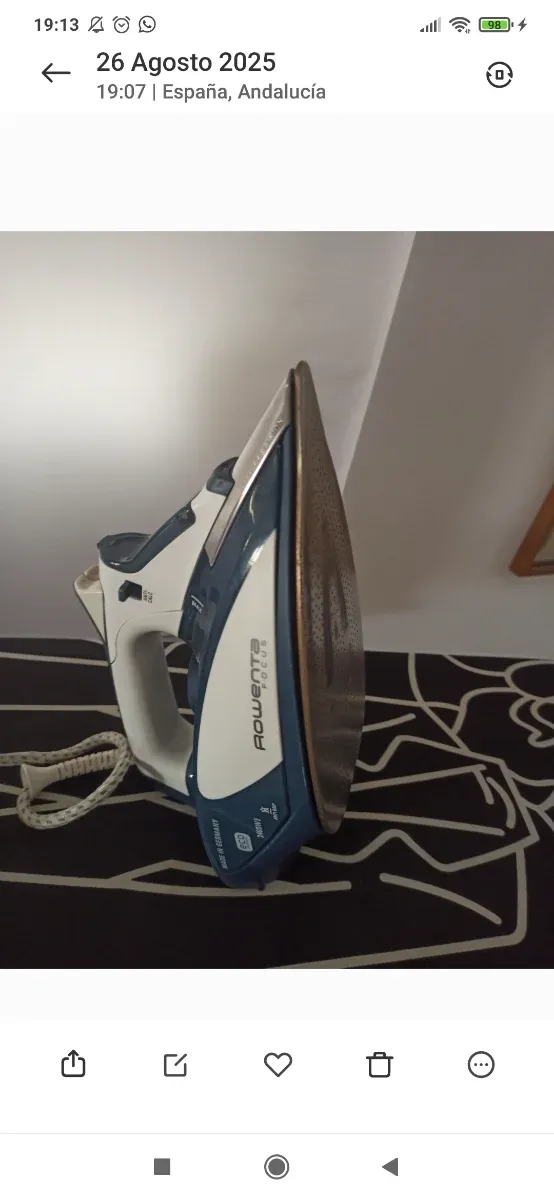 Tabla planchar y plancha Rowenta