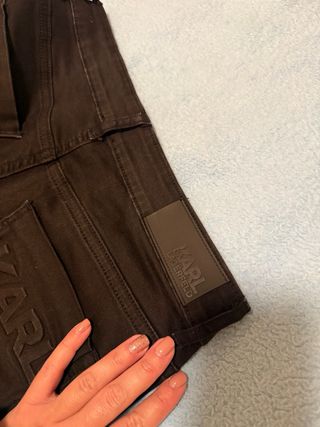 Pantalón Karl Lagerfeld negro talla 38