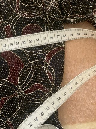 Camiseta estampada con brillos