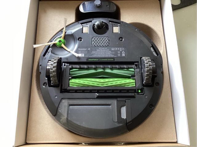 Robot Aspirador Roomba e5. Casi nuevo