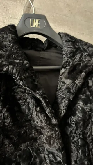 Abrigo de señora astracan negro