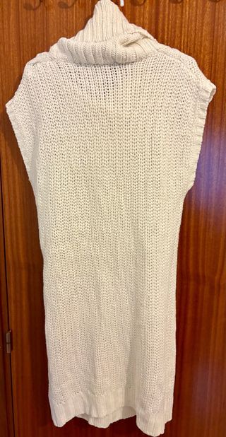 Vestido de punto sin mangas beige
