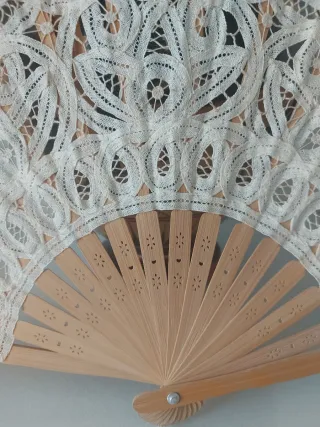 Abanico encaje siglo pasado