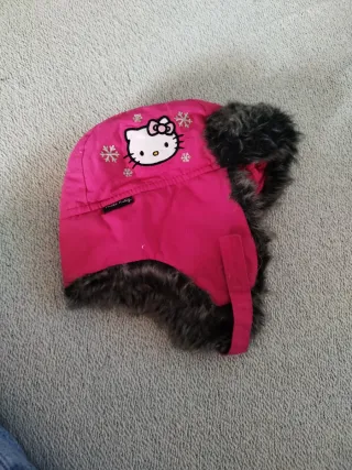 Gorro Hello Kitty Rosa con Orejeras